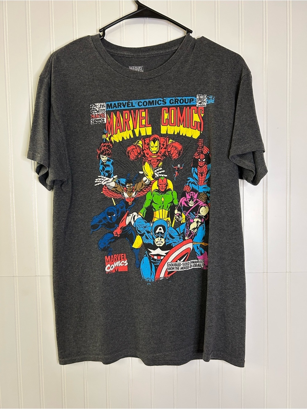 Marvel Comics Grey Graphic Tee Size Medium